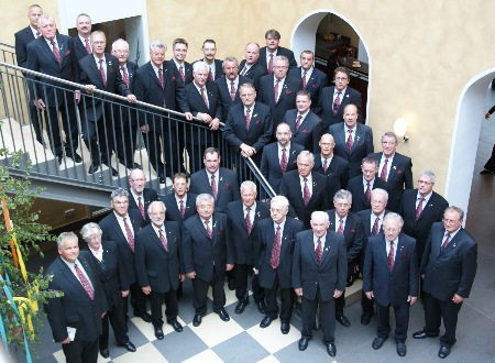 MGV Nach dem Auftritt im Atrium des Zeushaus Neuss