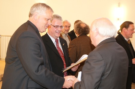 Hermann Otto, Präsident des ChorVerbandes NRW gratuliert ganz herzlich zu dem großen Erfolg.   